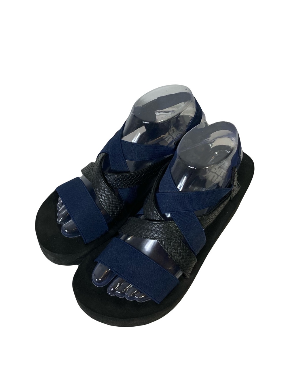 MUK LUKS Sandals Women 8 Black-Blue Strappy Wedges Platform